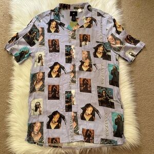 H&M Aaliyah All Over Photo Print Button Down Shirt Small